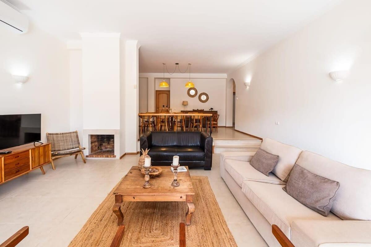 Gale Grande - Bright Airy With A Private Pool Сasa de vacaciones Albufeira