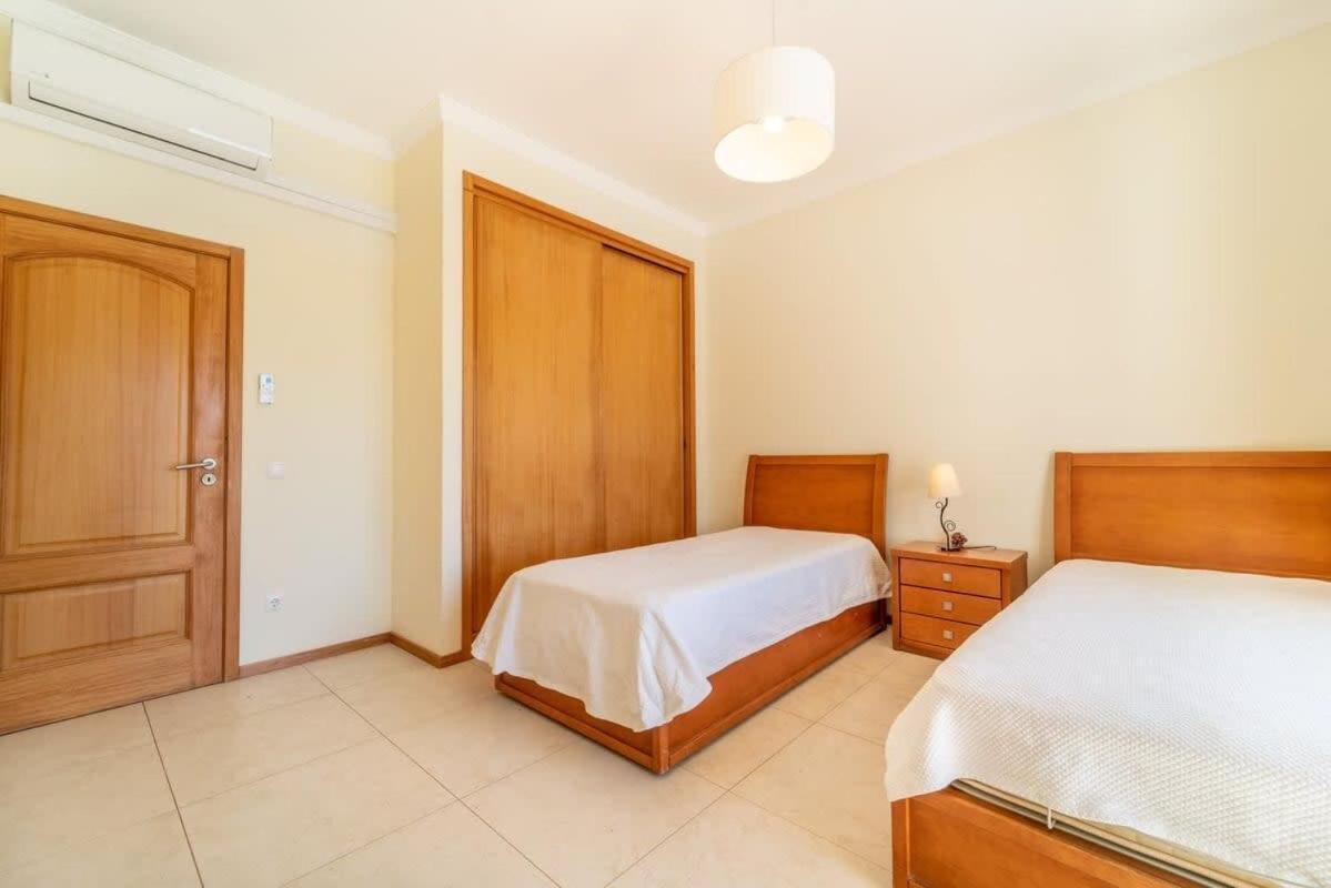 Ferienhaus Gale Grande - Bright Airy With A Private Pool Albufeira